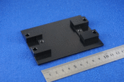 【黒ｱﾙﾏｲﾄ処理　平面度0.02　段落ち　材質A5052（a5052）　半導体製造装置関連のアルミ精密部品】