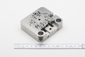 超精密・微細金型部品　時計　±0.002　放電・ワイヤー・切削加工