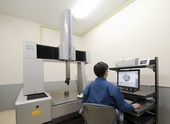 超精密・微細金型部品　検査　測定　３次元測定機