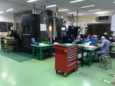 ホーチミン　金型製作　マシニングセンター　加工機