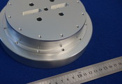 材質A5052（a5052）　丸もの加工　マシニングセンタ加工　産業用ロボットのアルミ精密部品