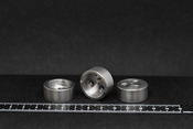 鉄（S45C）材のキャップ部品になります。外径Φ25以上の量産にも対応。