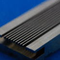 高精密成型研削0.3mm以下の溝加工　コネクタ等精密金型部品